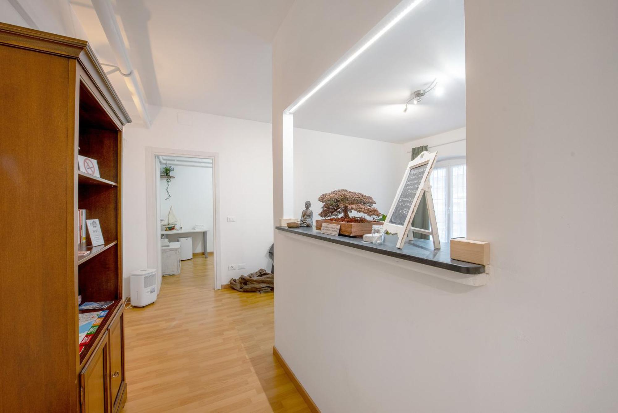 Ohana Bnb Genoa Bagian luar foto