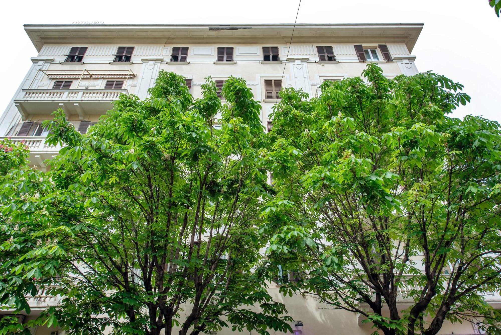 Ohana Bnb Genoa Bagian luar foto